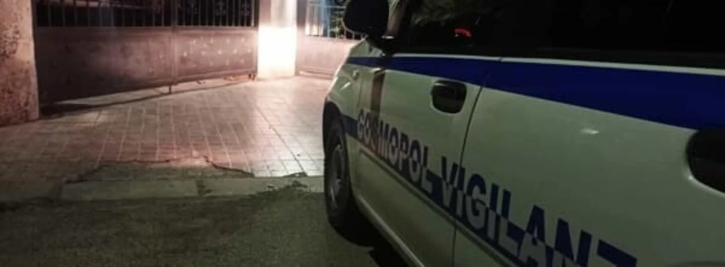 Tentano di rubare mentre i proprietari sono al mare furto sventato in una villa